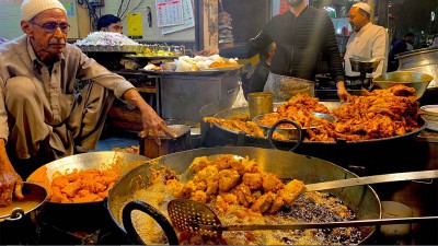 Private Same Day Old and New Delhi Tour by Car - All Inclusive